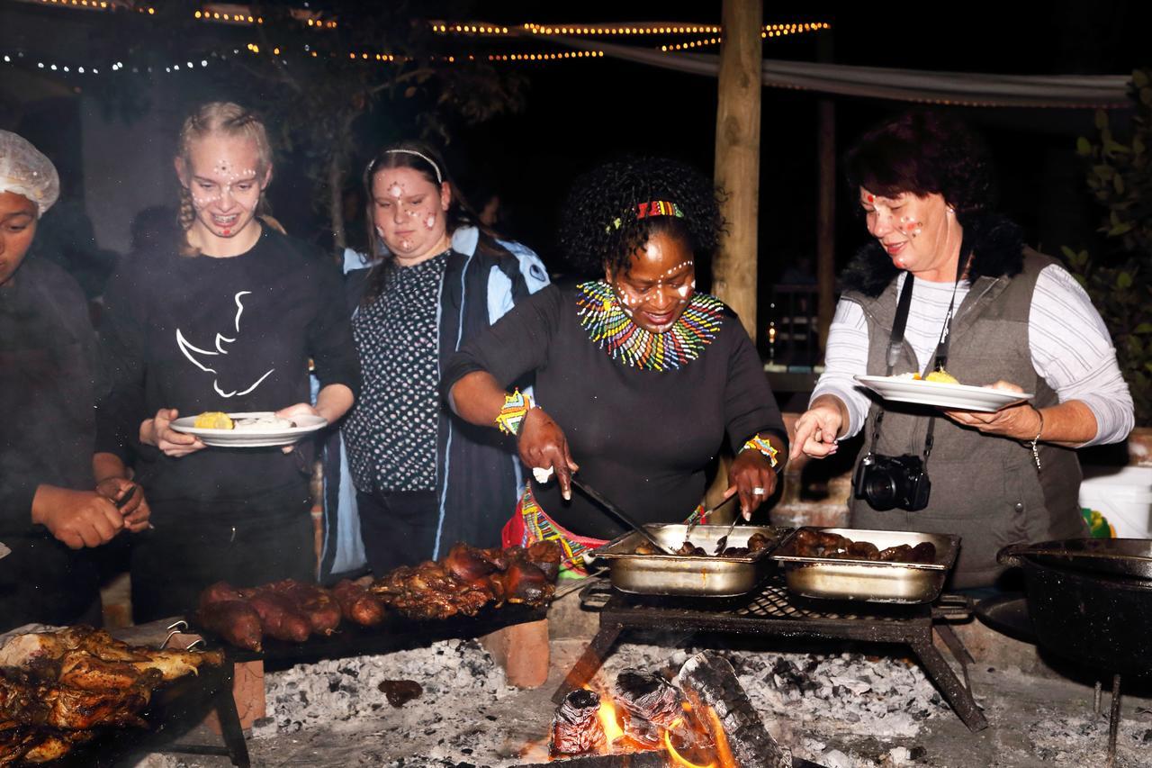 The Backpack Shack Vandrarhem Mossel Bay Exteriör bild